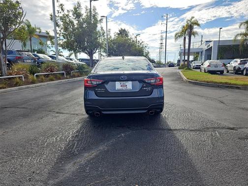 2022 Subaru Legacy Limited