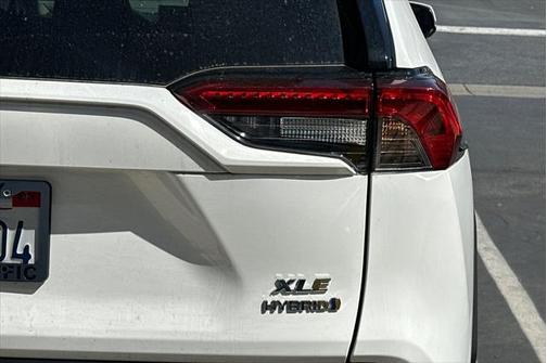 2024 Toyota RAV4 Hybrid XLE