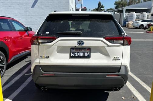 2024 Toyota RAV4 Hybrid XLE
