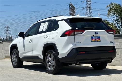 2024 Toyota RAV4 Hybrid XLE