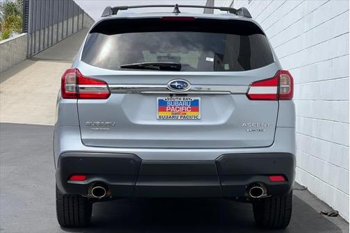 2022 Subaru Ascent Limited 8-Passenger