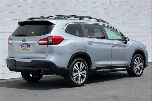 2022 Subaru Ascent Limited 8-Passenger