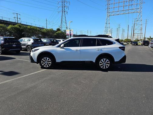 2022 Subaru Outback Premium