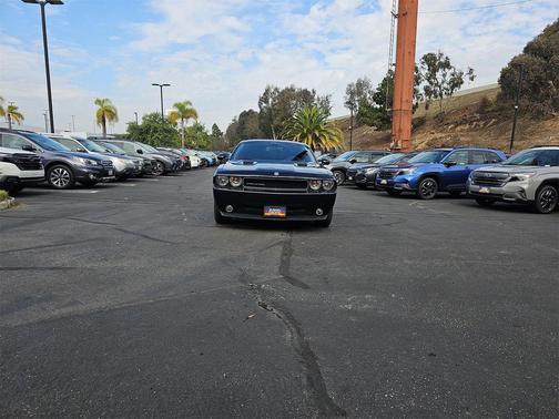 2010 Dodge Challenger SE