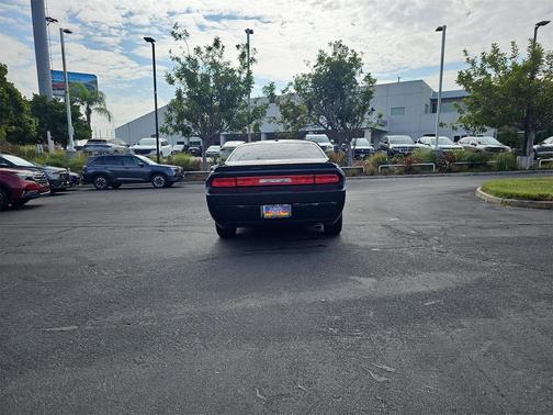 2010 Dodge Challenger SE