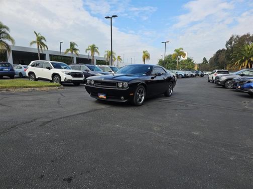2010 Dodge Challenger SE