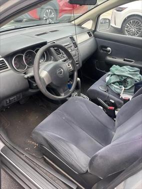 2009 Nissan Versa 1.8 S