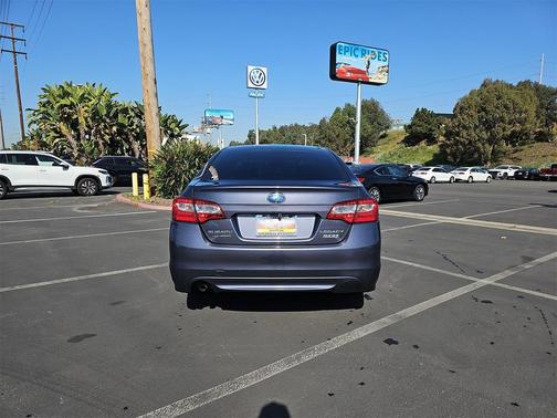 2016 Subaru Legacy Base
