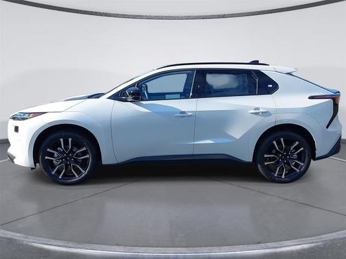 2026 Subaru Solterra Limited