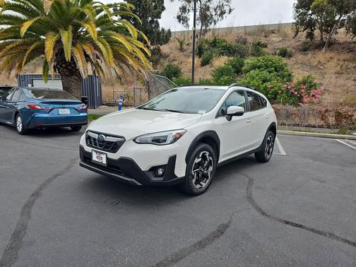 Crystal White Pearl 2023 Subaru Crosstrek Limited