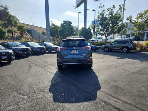 2017 Toyota RAV4 Hybrid Limited