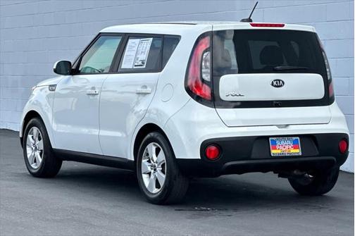 2017 Kia Soul Base
