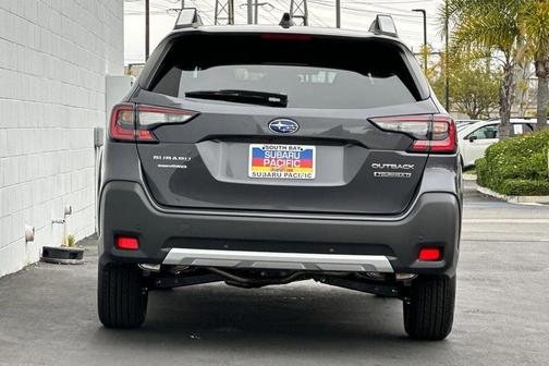 2025 Subaru Outback Touring XT