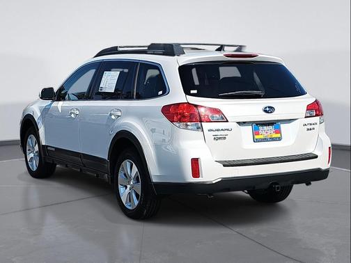 2011 Subaru Outback 3.6 R Limited