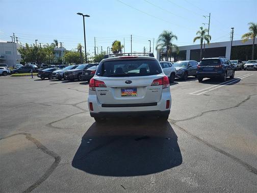 2011 Subaru Outback 3.6 R Limited