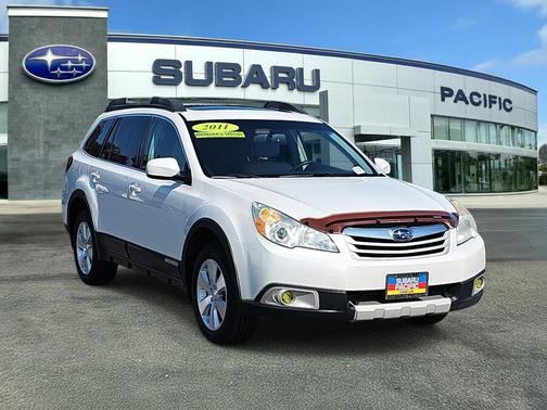 2011 Subaru Outback 3.6 R Limited