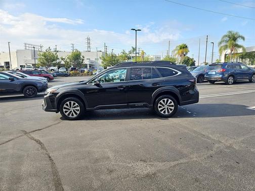 2023 Subaru Outback Premium