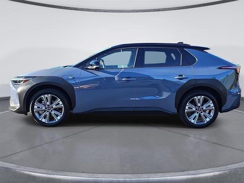 2023 Subaru Solterra Touring