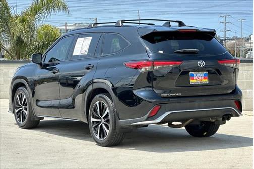 2022 Toyota Highlander XSE