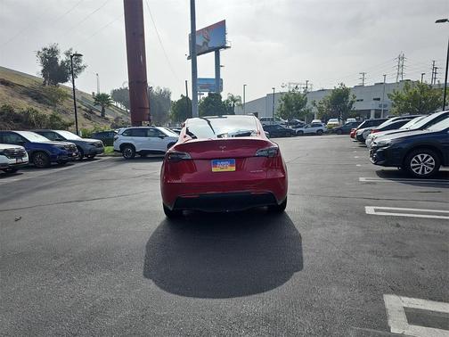 2021 Tesla Model Y Long Range Dual Motor All-Wheel Drive