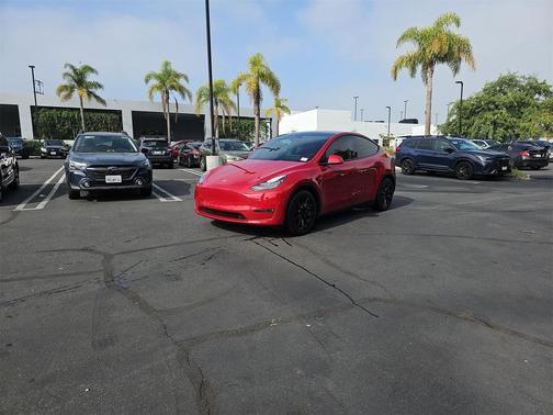 2021 Tesla Model Y Long Range Dual Motor All-Wheel Drive