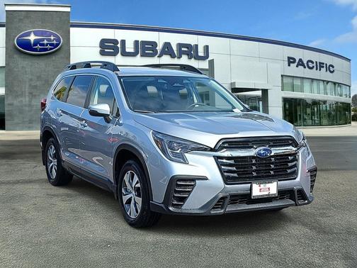 2023 Subaru Ascent Premium 8-Passenger