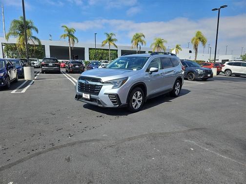 2023 Subaru Ascent Premium 8-Passenger