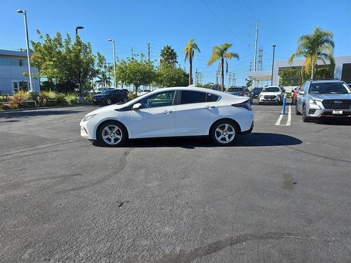 2017 Chevrolet Volt LT