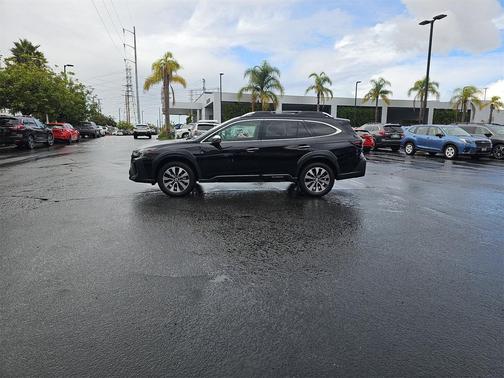 2023 Subaru Outback Touring XT