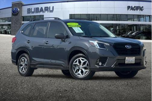 2023 Subaru Forester Premium