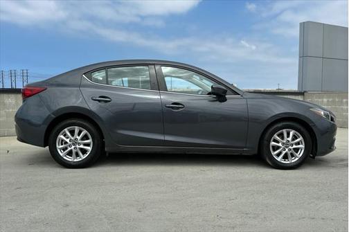 2016 Mazda Mazda3 i Sport
