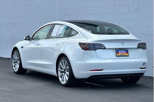 2019 Tesla Model 3 Standard Range Plus