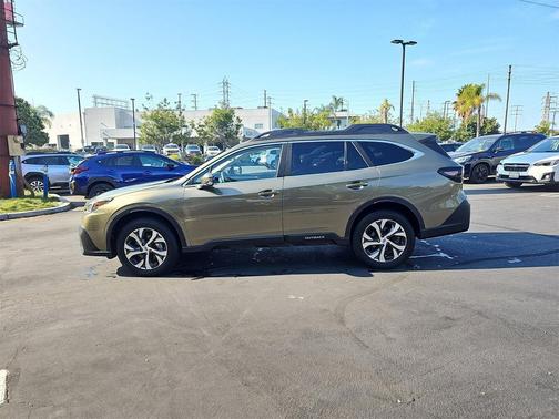 2022 Subaru Outback Limited XT