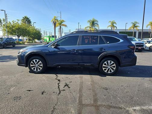 2024 Subaru Outback Base