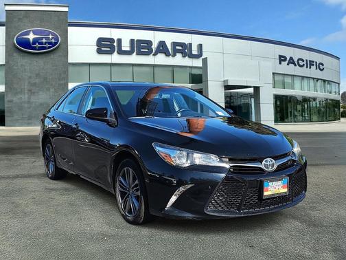 2016 Toyota Camry SE