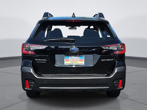 2021 Subaru Outback Base