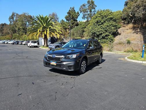 2021 Subaru Outback Base