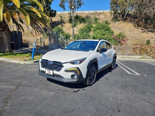 Crystal White Pearl 2024 Subaru Crosstrek Sport