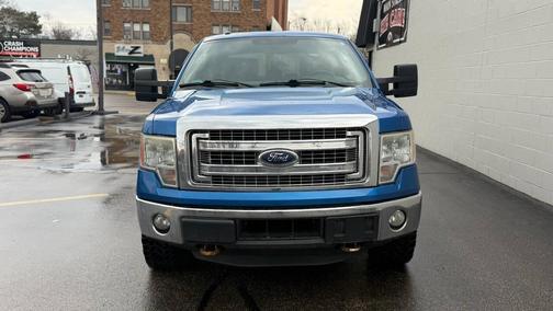 Blue 2014 Ford F-150 XLT