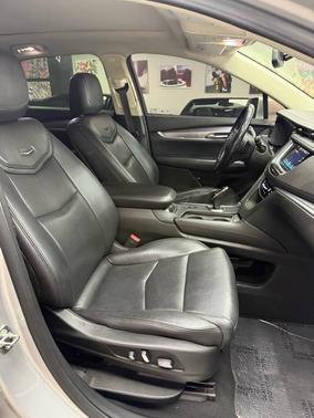 2019 Cadillac XT5 Premium Luxury