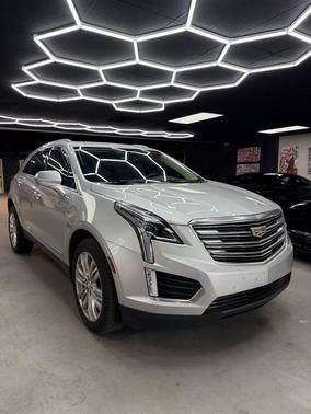 2019 Cadillac XT5 Premium Luxury