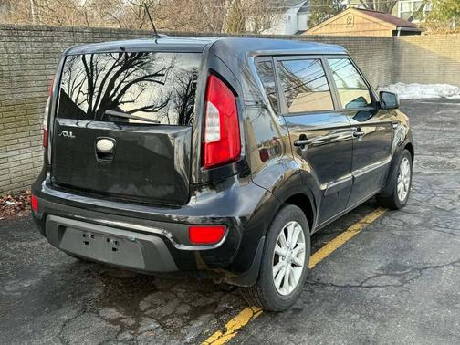 2013 Kia Soul Base