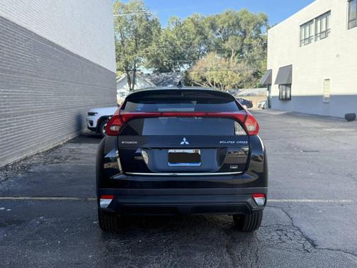 2018 Mitsubishi Eclipse Cross LE