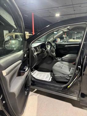 2016 Toyota Highlander LE Plus
