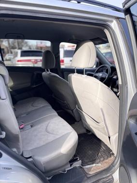 2009 Toyota RAV4 Base