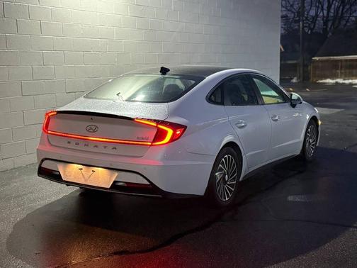 2021 Hyundai SONATA Limited 2.0T