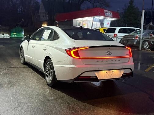 2021 Hyundai SONATA Limited 2.0T