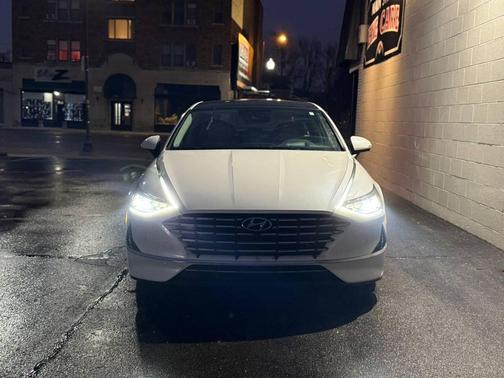 2021 Hyundai SONATA Limited 2.0T