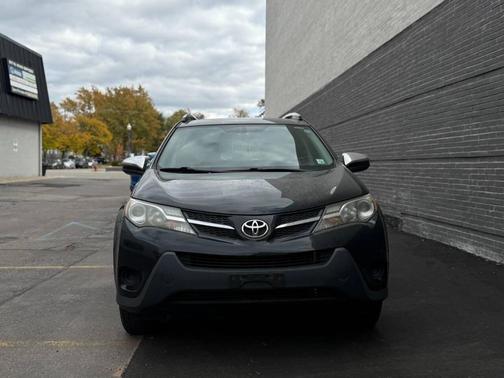 2013 Toyota RAV4 LE