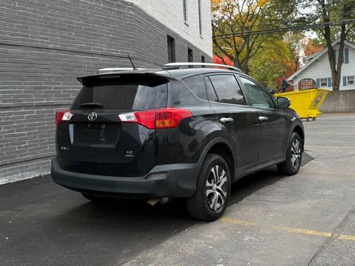 2013 Toyota RAV4 LE